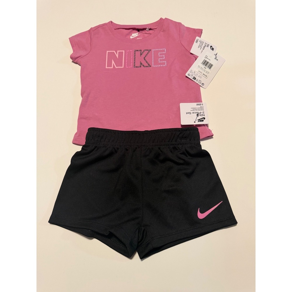 Nike Baby Girls 2-Piece Set Pink Graphic Tee Black Mesh Shorts 18M 26K423-023